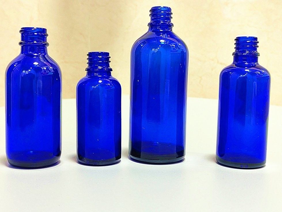 30ml 50ml 60ml กระป๋องเครื่องสําอางแบบกลมเปล่า ขนาดเล็ก สีฟ้าใส น้ํามันจําเป็น กระจกกระจกกระจกกระจกกระจก